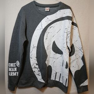 MARVEL  MEN'S Lightweight Gray & White PUNISHER Sweater Top Size MEDIUM